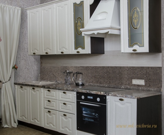 Кухонные гарнитуры в классическом стиле фото